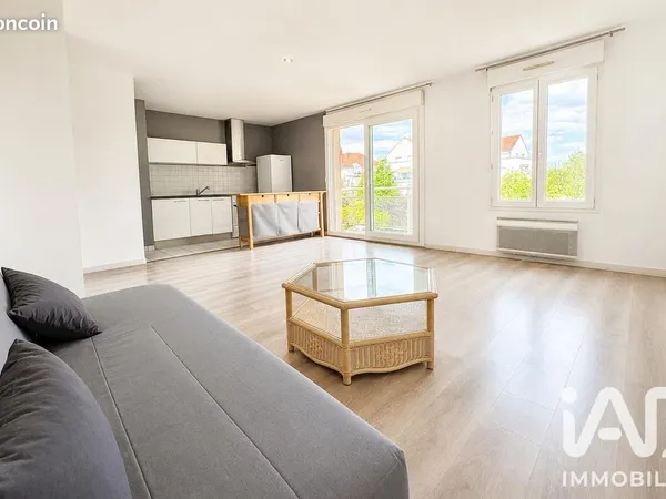Studio 1 pièce 32 m²
