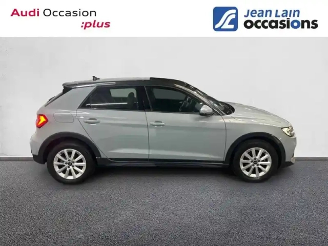 Audi A1 citycarver 30 tfsi 110 ch s tronic 7 — photo 4