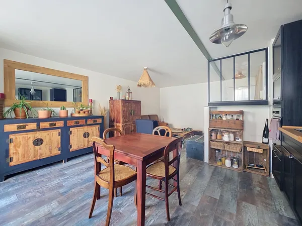 Appartement T2 de 47 m² avec parking en sous-sol à Trappes