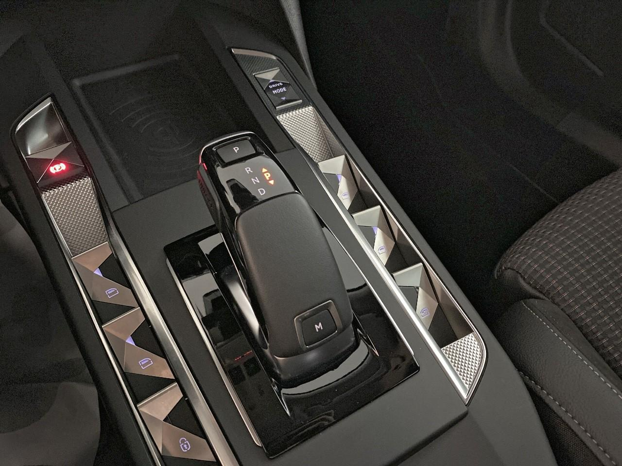 Ds Ds 3 hybride 136 e-dct6 etoile — photo 15