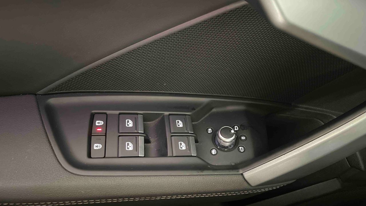 Audi A3 Sportback TFSI Mild Hybrid 150 S tronic 7 — photo 18