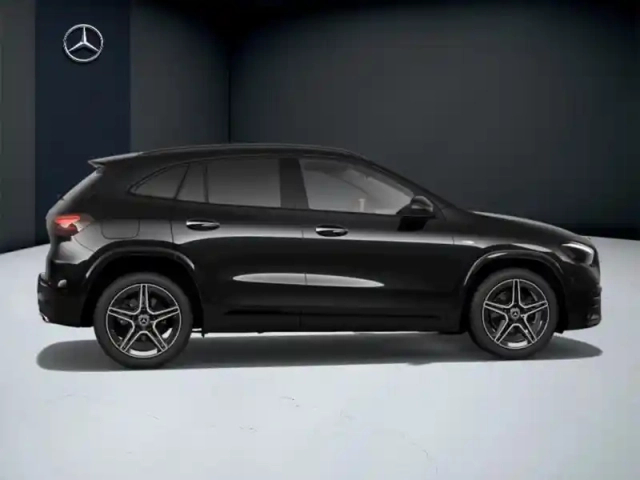 Mercedes Gla 250 e hybrid eq amg line — photo 19
