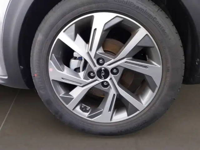 Kia Stonic 1.0 t-gdi 100 ch dct7 — photo 78