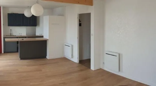 Appartement lumineux Type T4 72 M2