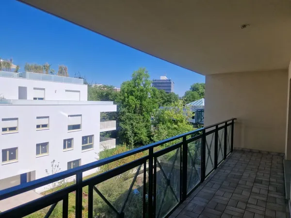 TIVOLI - APPARTEMENT 3 PIECES 70m2 + TERRASSE 15 m2