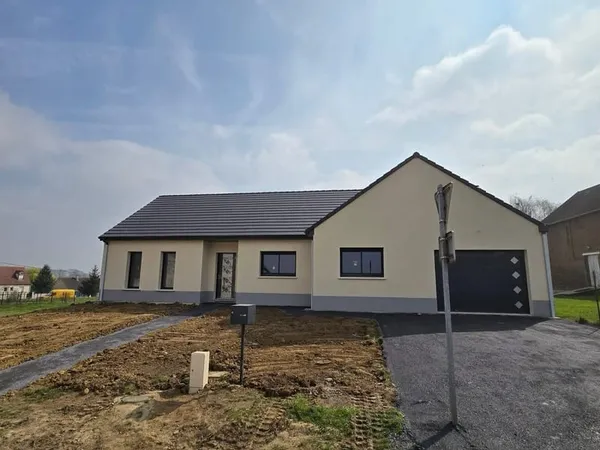 Maison 118 m² · 3 ch de 12 m² · Garage · Montchevreuil · PTZ possible