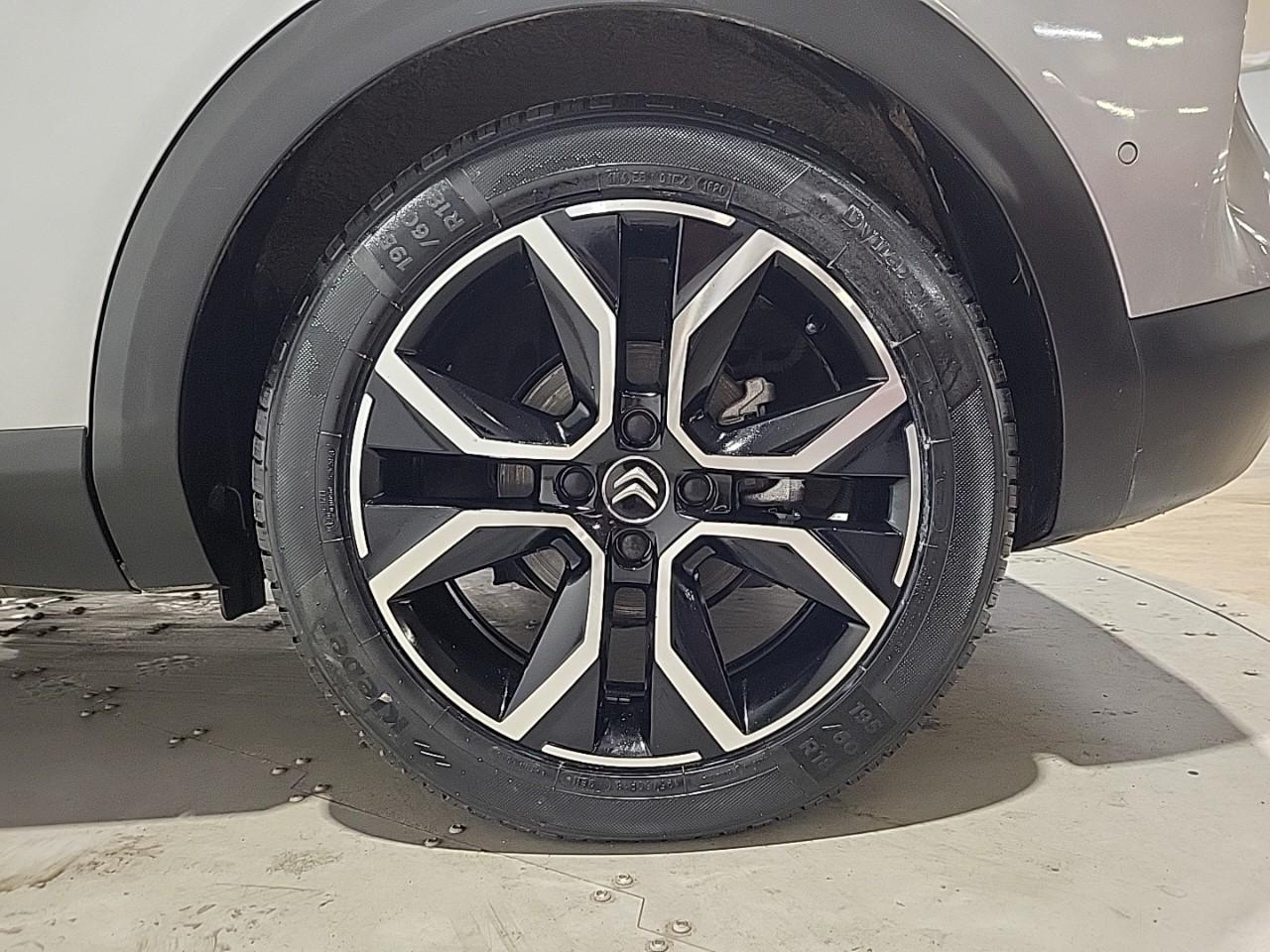 Citroën C4 e-c4 136 ch automatique shine pack — photo 16