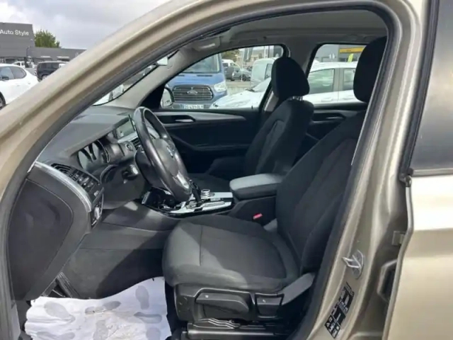 Bmw X3 xdrive20da 190ch  business design — photo 11