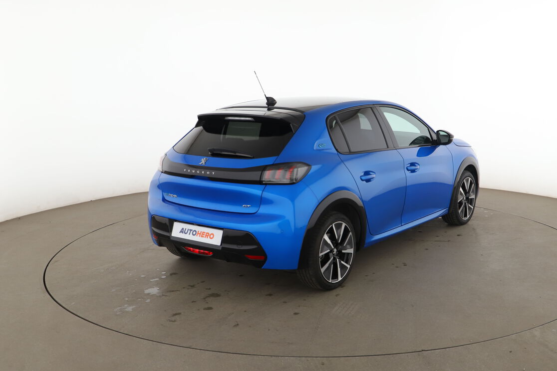 Peugeot 208 Electrique 50 kWh GT — photo 5