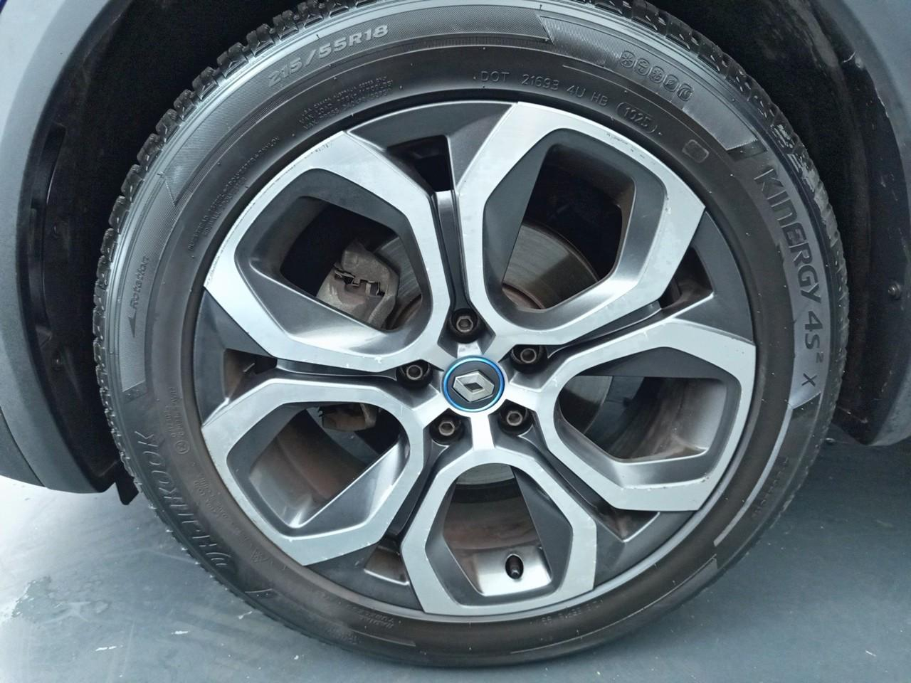 Renault Captur e-tech plug-in 160 intens — photo 16