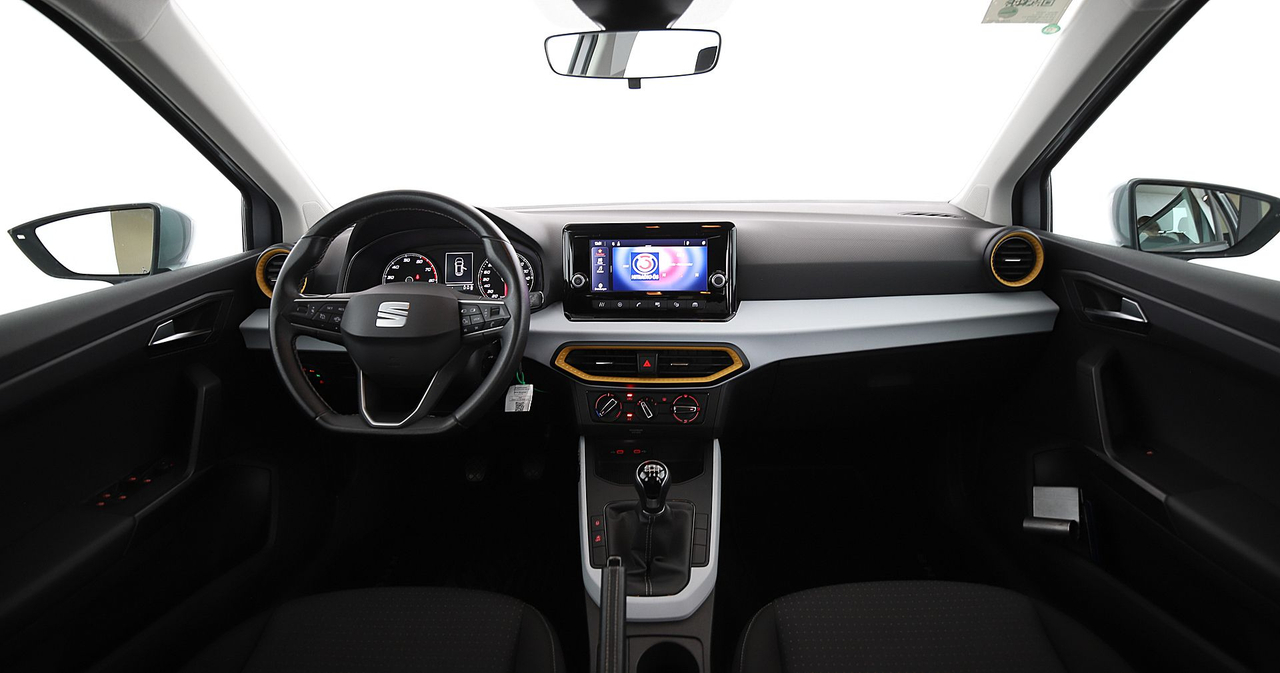 Seat Arona — photo 16