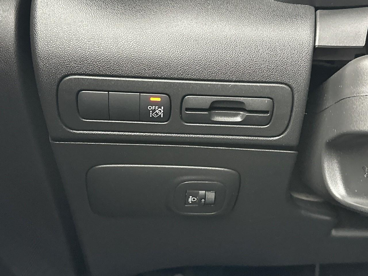 Citroën C3 Aircross puretech 130 s&s eat6 shine pack — photo 16