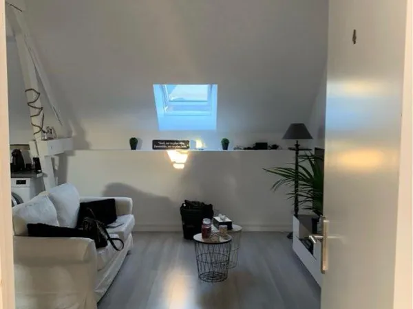 À louer - Superbe appartement duplex de 70 m² - Sedan Centre
