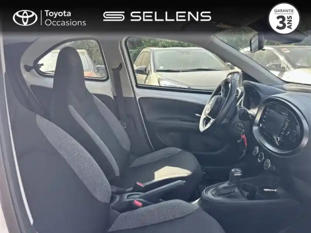 Toyota Aygo X 1.0 vvt-i 72ch dynamic s-cvt my23 — photo 6