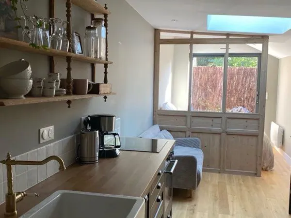 Studio meublé avec jardinet - secteur calme
