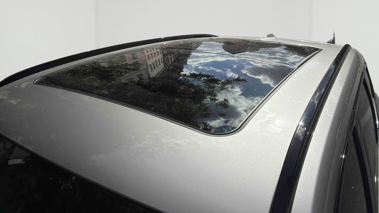 BMW X1 xDrive 25e 245ch DKG7 — photo 15