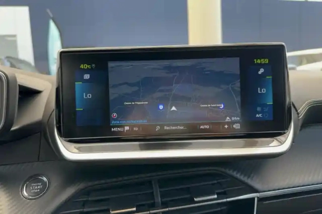 Peugeot 208 electrique 50 kwh 136ch — photo 16
