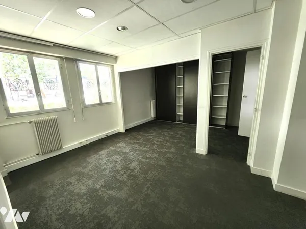 Local d'activités 47 m²