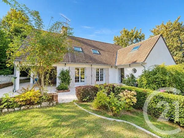 Maison 8 pièces 282 m²