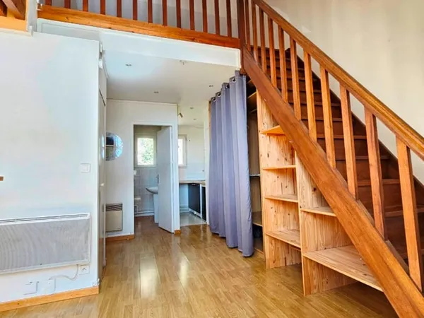 Beau 2P DUPLEX avec PARKING