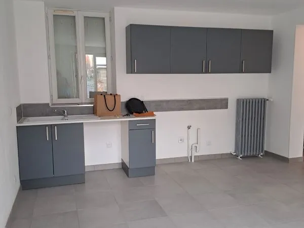 Loue maison T4