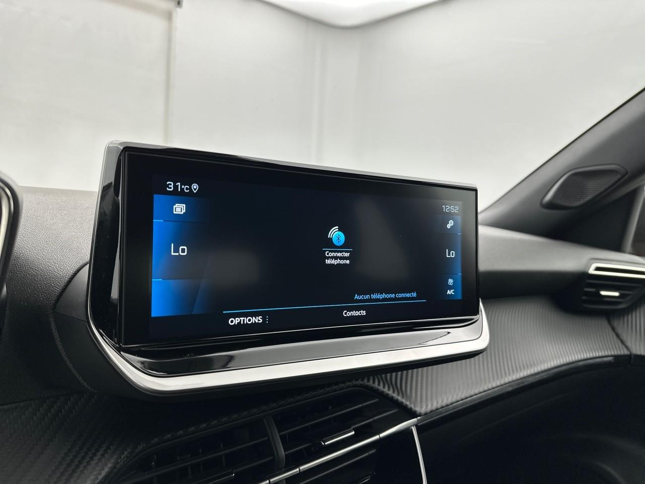 Peugeot 2008 puretech 130 s&s eat8 allure pack — photo 23