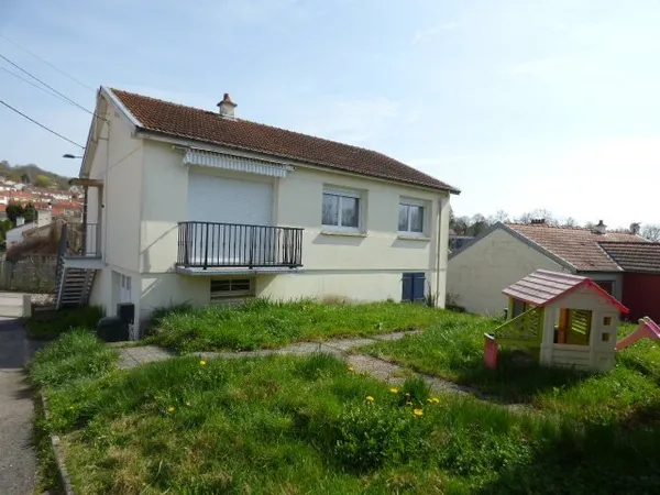 ESSEY-LES-NANCY : PAVILLON T4 AVEC JARDIN ET GARAGE