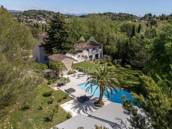 Valbonne village - propriété familiale