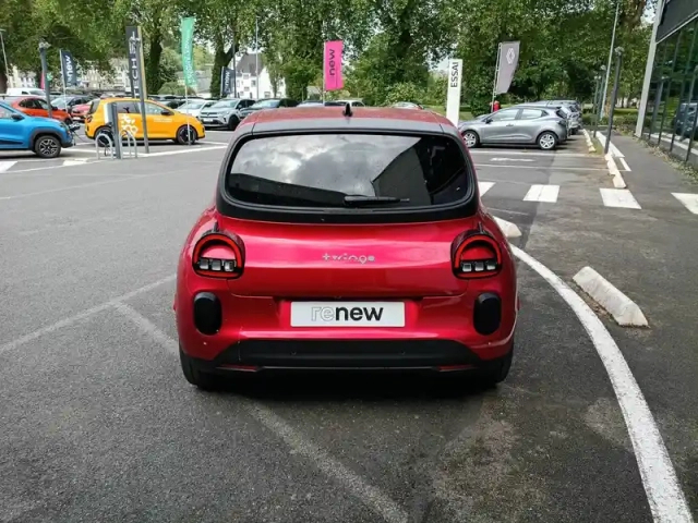 Renault Twingo e-tech electrique 80 ch autonomie urbaine — photo 3