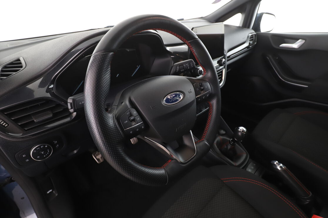 Ford Fiesta 1.0 EcoBoost mHEV ST-Line X — photo 10