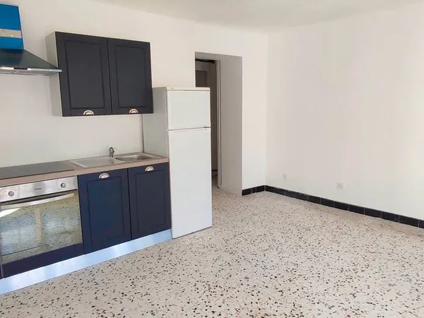 🌟À louer t2 avec loggia fermé