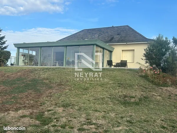 Maison 5 pièces 161 m²