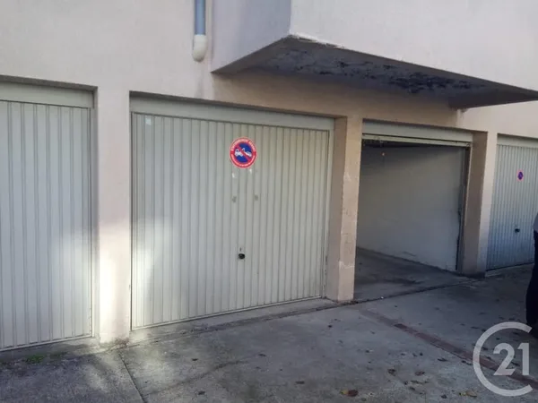 Box de stockage 12 m²