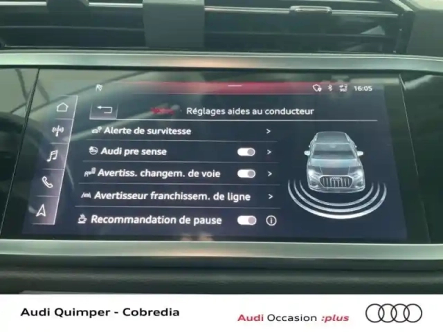 Audi Q3 35 tdi 150ch design luxe s tronic 7 — photo 15