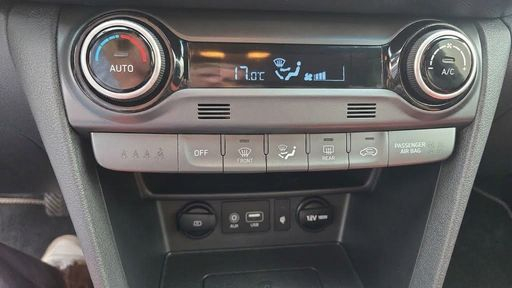 Hyundai Kona 1.6 CRDI 115 - Business – 2019 – 114104 km – Diesel – Boîte Manuelle — photo 6