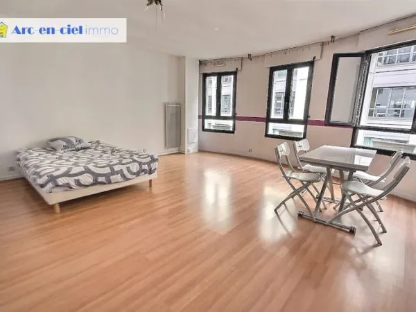 Studio 2 pièces 38 m²