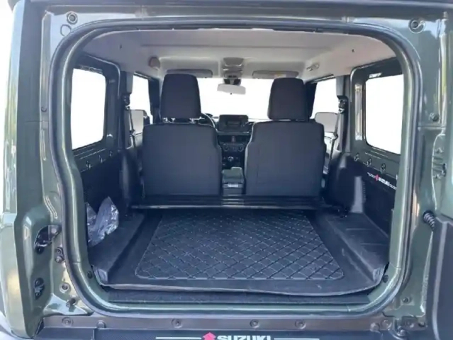 Suzuki Jimny 1.5 vvt privilège — photo 6