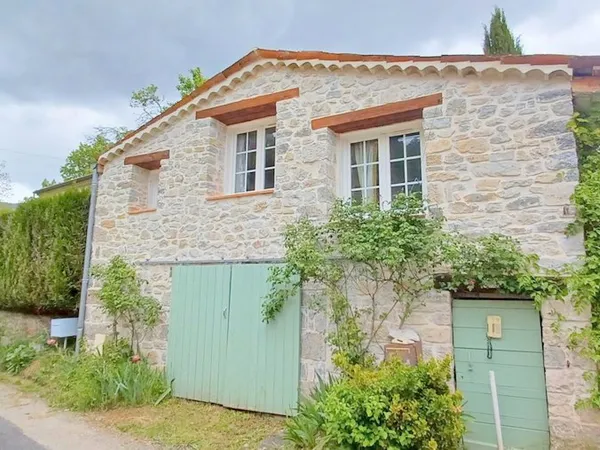 Maison de village avec terrain