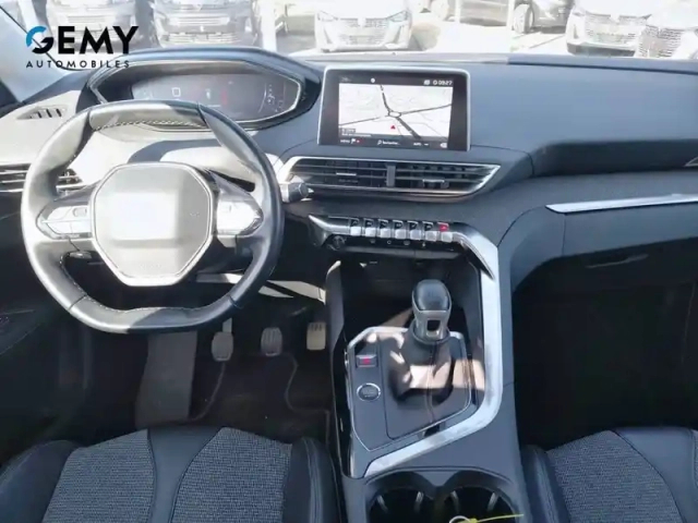 Peugeot 3008 puretech 130ch s&amp;s bvm6 — photo 8