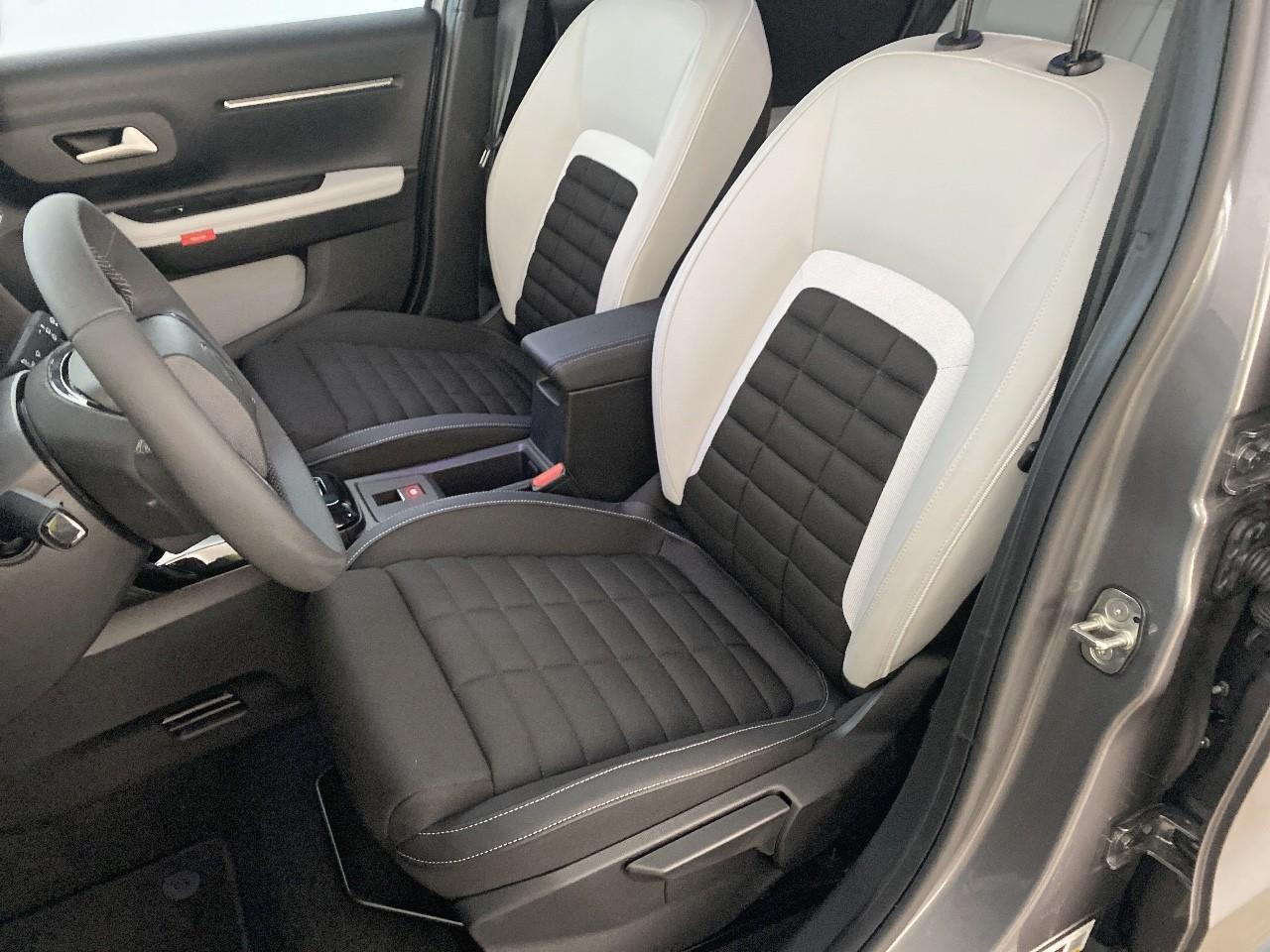 Citroën C3 Aircross hybride 145 ch aut max — photo 9