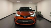 Toyota C-Hr 184h Première 2WD E-CVT MC19 — photo 1