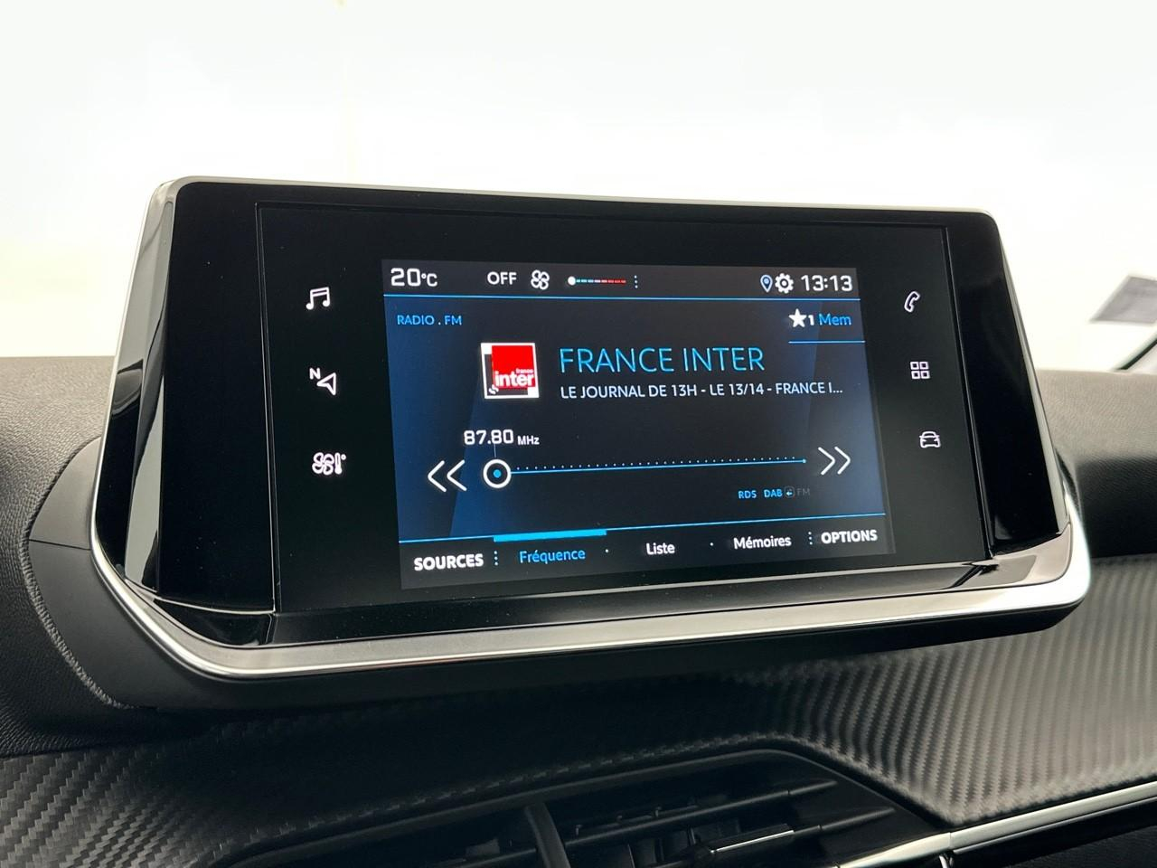 Peugeot 208 puretech 100 s&s bvm6 style — photo 22