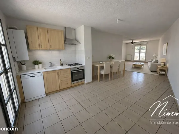 Appartement 3 pièces 82 m²
