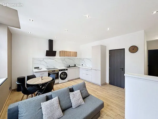 Appartement T2 de 45 m2 meublé en RDC avec terrasse