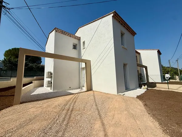 Maison Saint Maximin La Sainte Baume 4 pièce(s) 76.76 m2