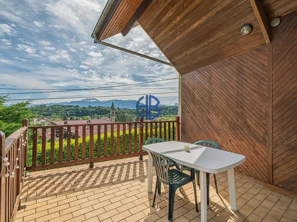 Maison 5 pièces 137 m²
