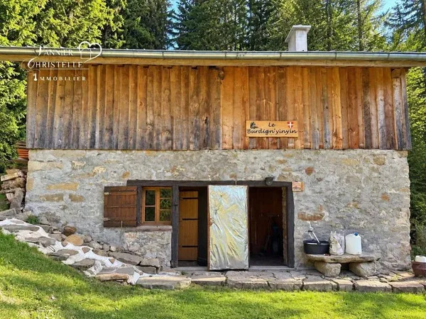 Chalet 4 pièces 90 m²