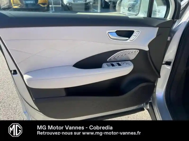Mg Mgs6 ev 361ch - 77kwh dual motor luxury 4wd — photo 14
