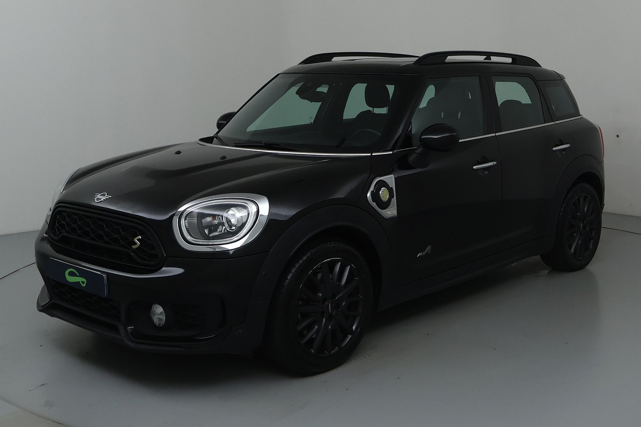 Mini Countryman — photo 1