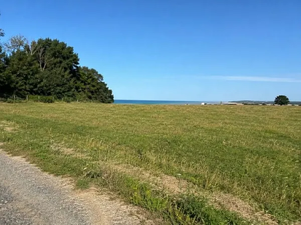 Terrain 1200 m²